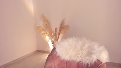 Kim Murphy online show from 10-22-25, 01:22