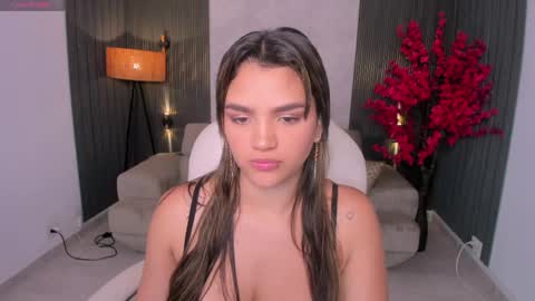 Snapshot of kim_stonee_ chatting on 05-04-26, 07:21 Kim online show from 05-04-26, 07:21