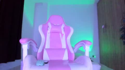 kim online show from 06-25-26, 06:40