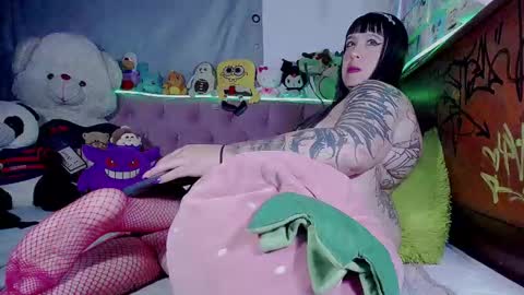 vivi independent model  online show from 02-22-26, 03:40