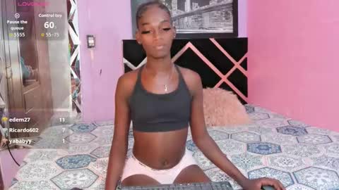 Snapshot of kimberly_ebonny chatting on 11-24-25, 09:53 kimberly_ebonny online show from 11-24-25, 09:53