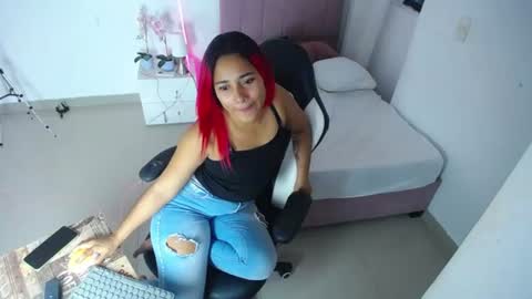 Snapshot of kimberly_lustrum chatting on 07-11-26, 11:57 kimberly_lustrum online show from 07-11-26, 11:57