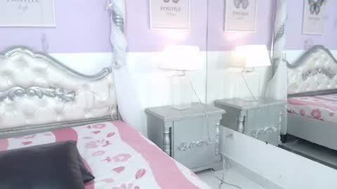 Snapshot of kimberlybale chatting on 06-13-26, 09:24 online show from 06-13-26, 09:24