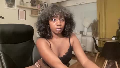 Snapshot of kimberlyee chatting on 03-04-26, 07:20 kimberlyee online show from 03-04-26, 07:20