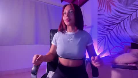 Kim online show from 02-09-25, 03:45