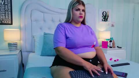 KimBrooks online show from 12-19-25, 11:06