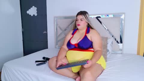 Snapshot of kimbrookss chatting on 06-13-26, 10:46 KimBrooks online show from 06-13-26, 10:46