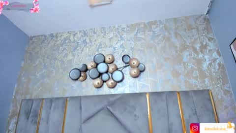  KIM  online show from 11-20-25, 02:45