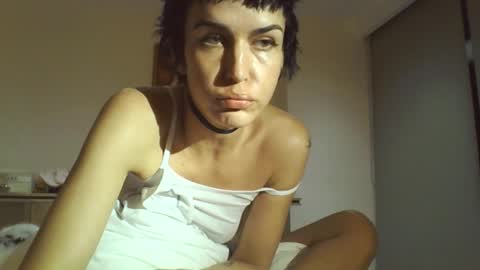 Kim  online show from 01-13-26, 06:13