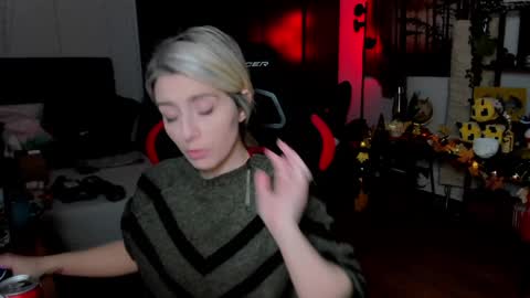 Wolfs Girl online show from 09-30-25, 06:24