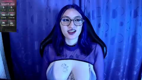 Snapshot of kimlennox_ chatting on 03-12-25, 12:42   online show from 03-12-25, 12:42