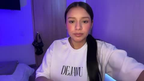 Snapshot of kimmi_foxy chatting on 06-23-26, 04:27 kimmi online show from 06-23-26, 04:27