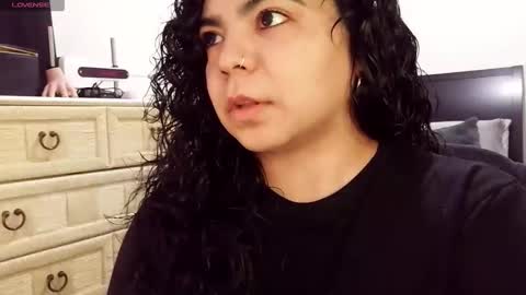 Kimmi online show from 01-06-26, 08:23