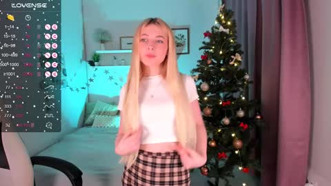  Your Kimmie  follow me  online show from 12-30-24, 01:25