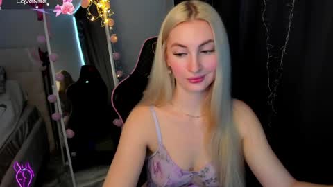 kimmy1_powell online show from 03-28-26, 04:23