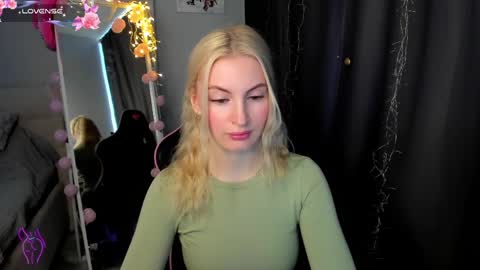 kimmy1_powell online show from 04-07-26, 02:45