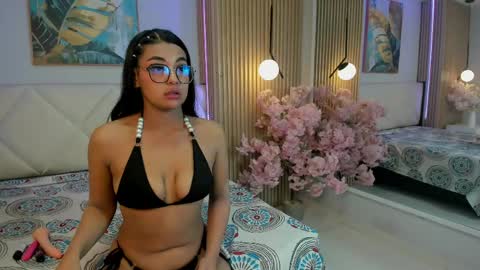 kimmy_bolton online show from 04-19-26, 12:04