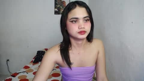 Snapshot of kimmy_fuckinggreat chatting on 01-11-25, 08:11 kim ejara online show from 01-11-25, 08:11