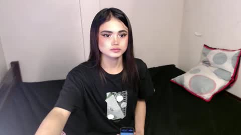 Snapshot of kimmy_fuckinggreat chatting on 01-29-25, 04:41 kim ejara online show from 01-29-25, 04:41