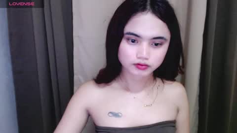 Snapshot of kimmy_fuckinggreat chatting on 11-21-25, 05:17 kim ejara online show from 11-21-25, 05:17