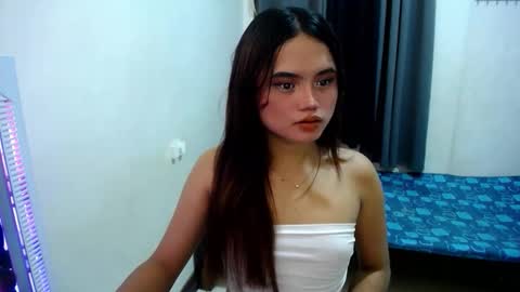 Snapshot of kimmy_fuckinggreat chatting on 02-21-26, 02:51 kim ejara online show from 02-21-26, 02:51