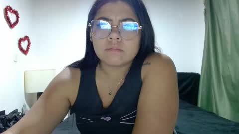 Snapshot of kimmy_kimmy_ chatting on 09-27-25, 03:00 Kimmy online show from 09-27-25, 03:00
