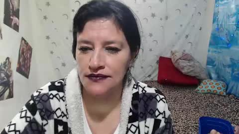 Snapshot of kimmy_sander1 chatting on 02-02-25, 02:17 Kimmy online show from 02-02-25, 02:17