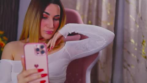 KimSkye online show from 02-17-25, 10:47