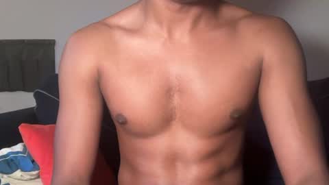 Snapshot of kinda_horny_right_now chatting on 06-11-26, 09:40 Isaac online show from 06-11-26, 09:40