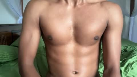 Snapshot of kinda_horny_right_now chatting on 06-16-26, 05:32 Isaac online show from 06-16-26, 05:32