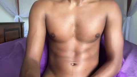 Snapshot of kinda_horny_right_now chatting on 07-04-26, 05:46 Isaac online show from 07-04-26, 05:46