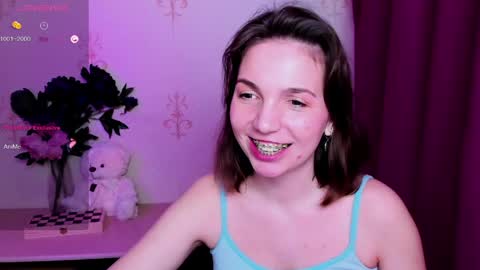 Hazel online show from 04-05-26, 11:18