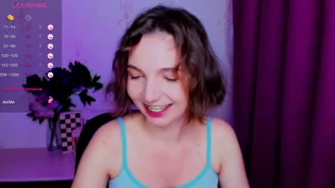 Snapshot of kindhazelhere_ chatting on 07-20-26, 09:23 Hazel online show from 07-20-26, 09:23