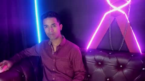 NIKKY AND MAIK online show from 11-28-25, 02:47