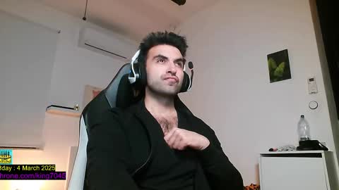 Snapshot of king7045 chatting on 02-09-25, 10:11 king7045 online show from 02-09-25, 10:11