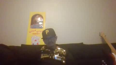 Snapshot of king761987 chatting on 10-20-25, 01:17 king761987 online show from 10-20-25, 01:17