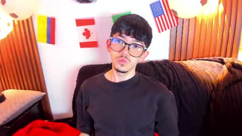 Snapshot of king_luxury1 chatting on 07-06-26, 12:13 King online show from 07-06-26, 12:13