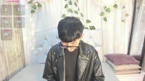 Snapshot of king_luxury1 chatting on 07-30-26, 12:26 King online show from 07-30-26, 12:26