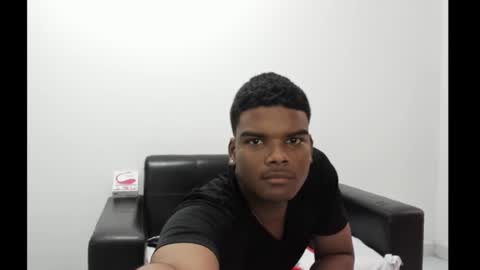 Snapshot of king_men2 chatting on 01-26-25, 10:35 king_men2 online show from 01-26-25, 10:35