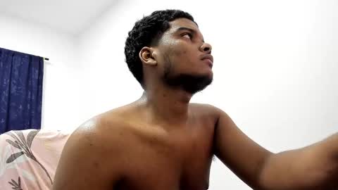 Snapshot of king_men2 chatting on 09-11-25, 09:20 king_men2 online show from 09-11-25, 09:20