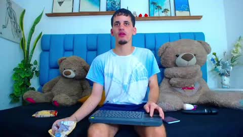 king voy online show from 02-21-26, 04:30