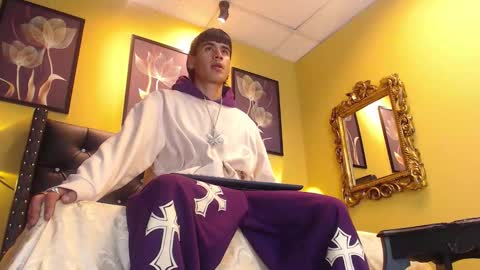 Yer online show from 12-05-25, 04:21