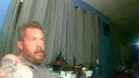 Snapshot of kingandqueenjanky chatting on 10-28-25, 09:57 Janky online show from 10-28-25, 09:57