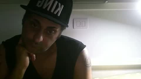  ivano corona  online show from 03-31-26, 01:51