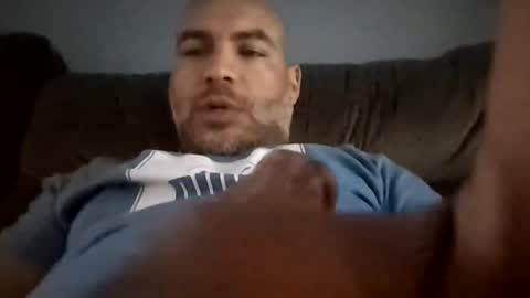 kingelizar12 online show from 10-21-25, 05:46