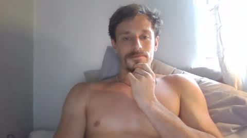 Snapshot of kingharold92 chatting on 06-25-26, 05:12 kingharold92 online show from 06-25-26, 05:12