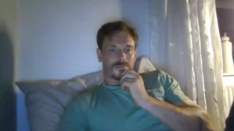 Snapshot of kingharold92 chatting on 07-15-26, 09:42 kingharold92 online show from 07-15-26, 09:42