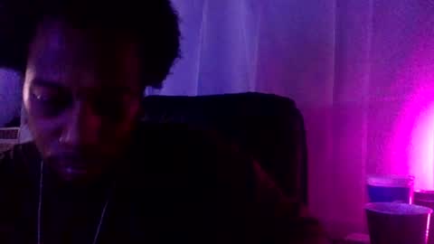 Snapshot of kinglibra420 chatting on 12-08-24, 01:13 loyal fuck online show from 12-08-24, 01:13