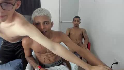 DOMINANT ALPHA KINGS online show from 01-11-26, 08:08