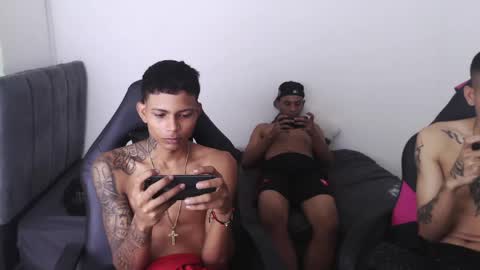 DOMINANT ALPHA KINGS online show from 05-10-26, 10:37